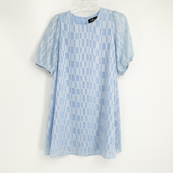Lulus Dresses & Skirts - NWT Lulu's Powder Blue Short Sleeve Shift Dress with Metallic Thread Size Small